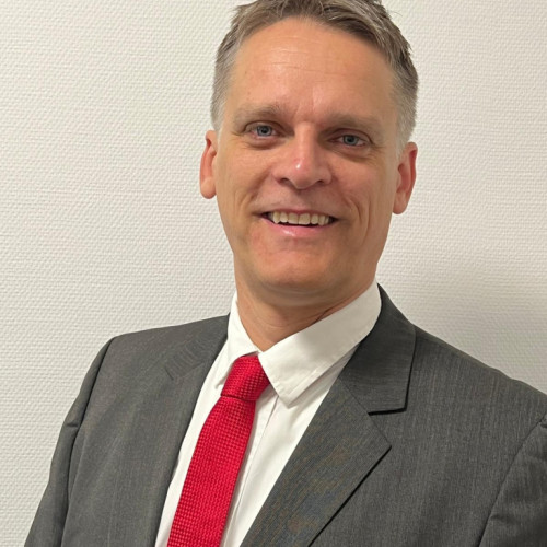 Passfoto von Bjoern Dinges